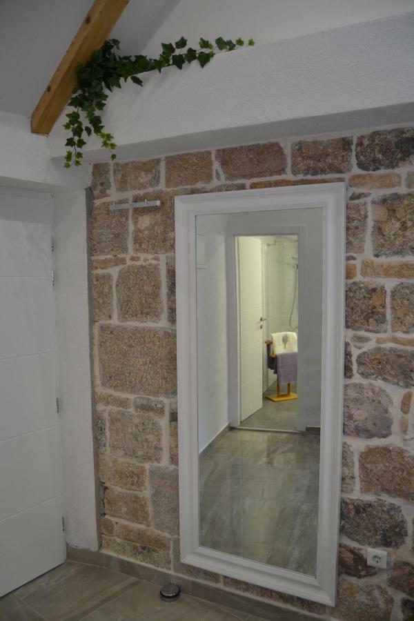 Apartment Lavanda 锡尼 外观 照片
