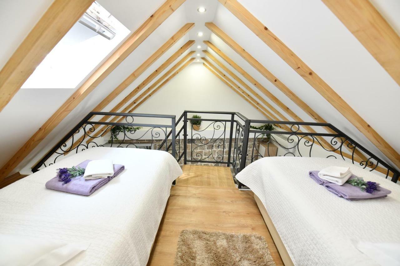 Apartment Lavanda 锡尼 外观 照片